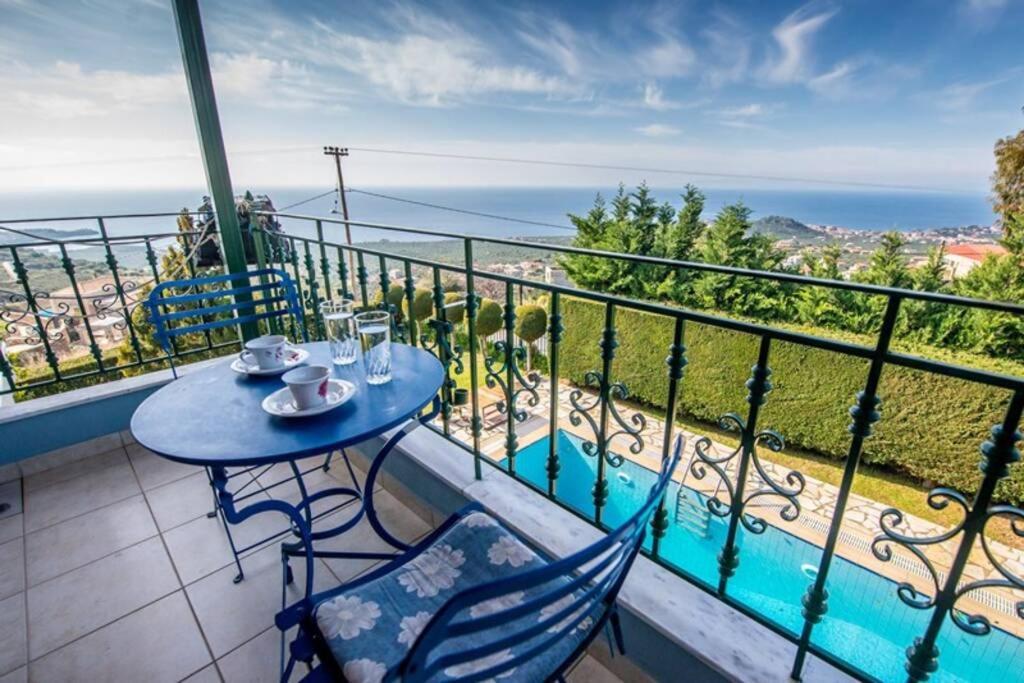 Kelly'S Villa In Stoupa Neokhorion  外观 照片
